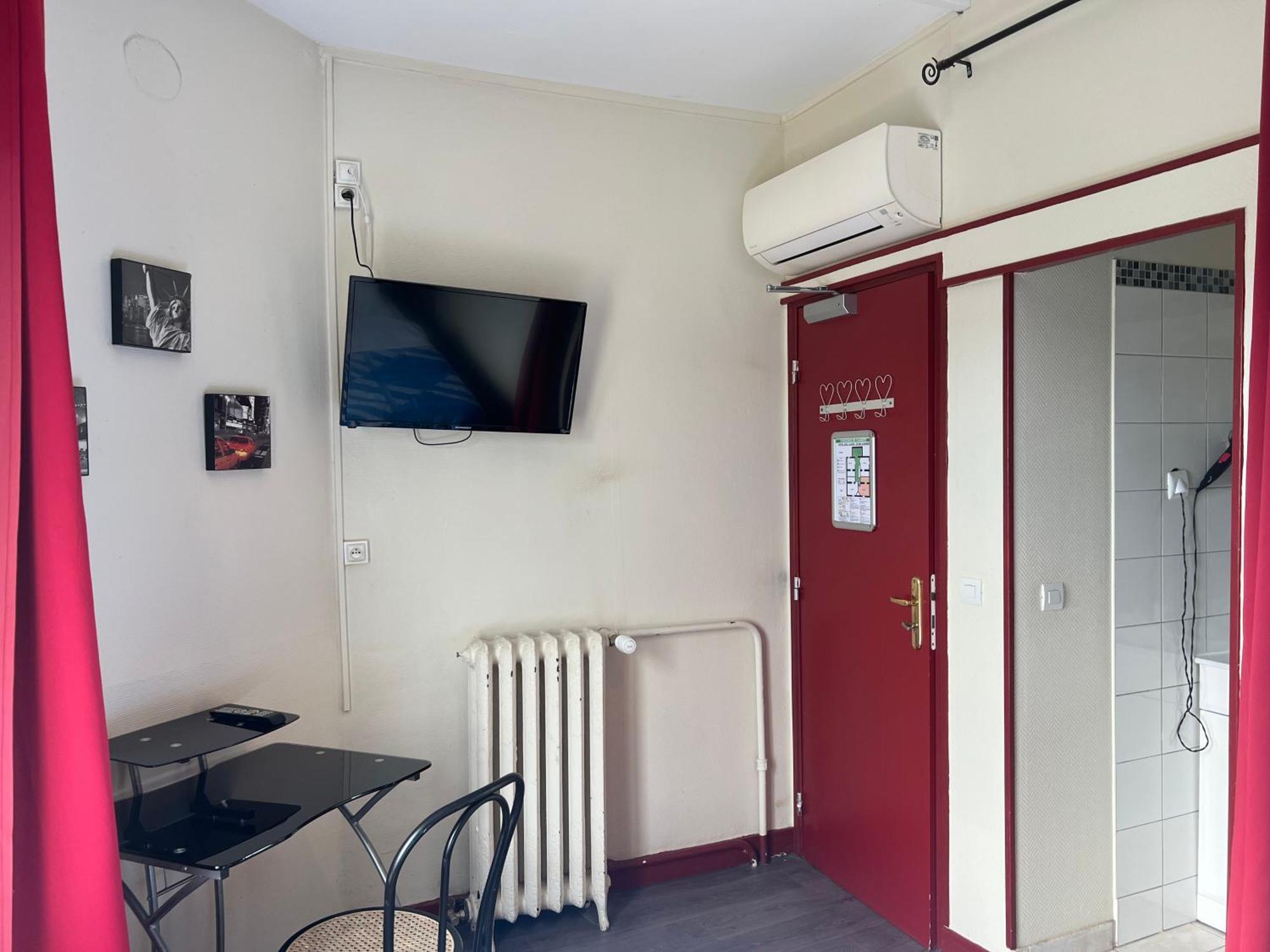 Hotel Des 2 Gares Auxerre Eksteriør billede