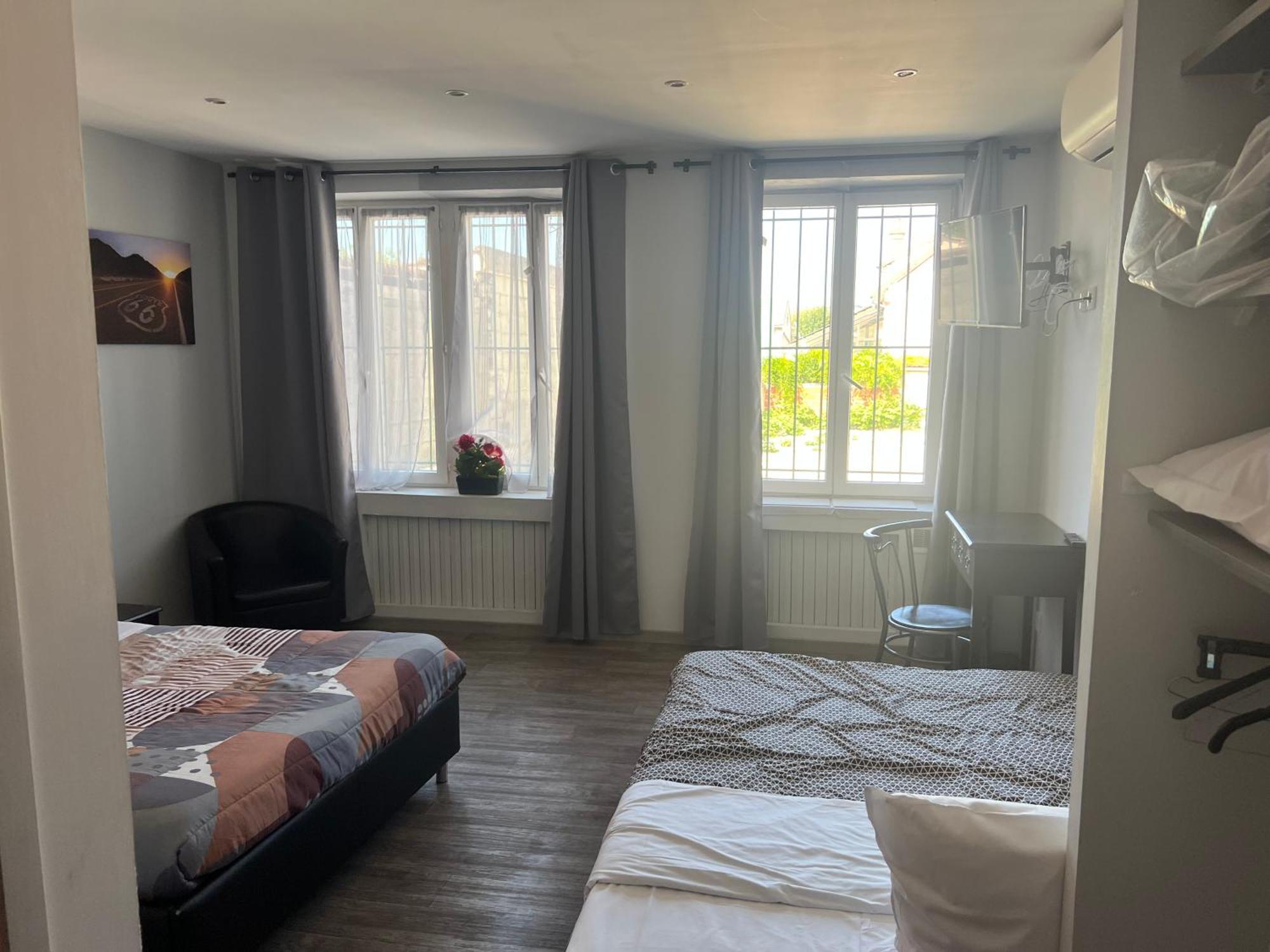 Hotel Des 2 Gares Auxerre Eksteriør billede